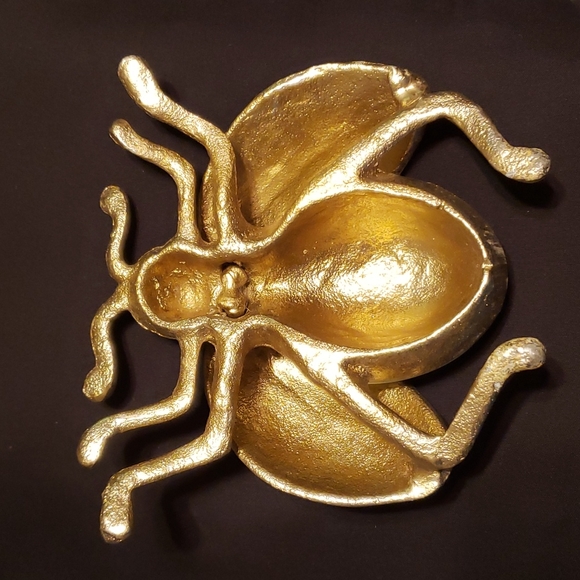 Bug trinket. - Picture 2 of 6